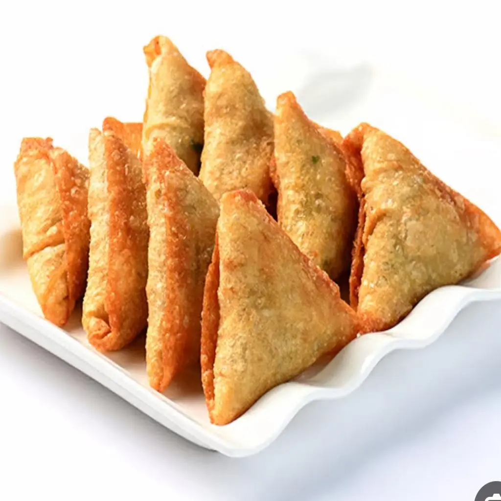 سمبوسة دجاج مقلي